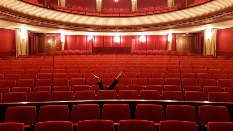 Bühne – Carina Neumer tanzt live durchs Stadttheater Schaffhausen