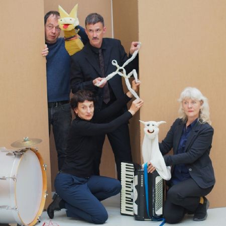 THEATER SGARAMUSCH – «Für immer weg»