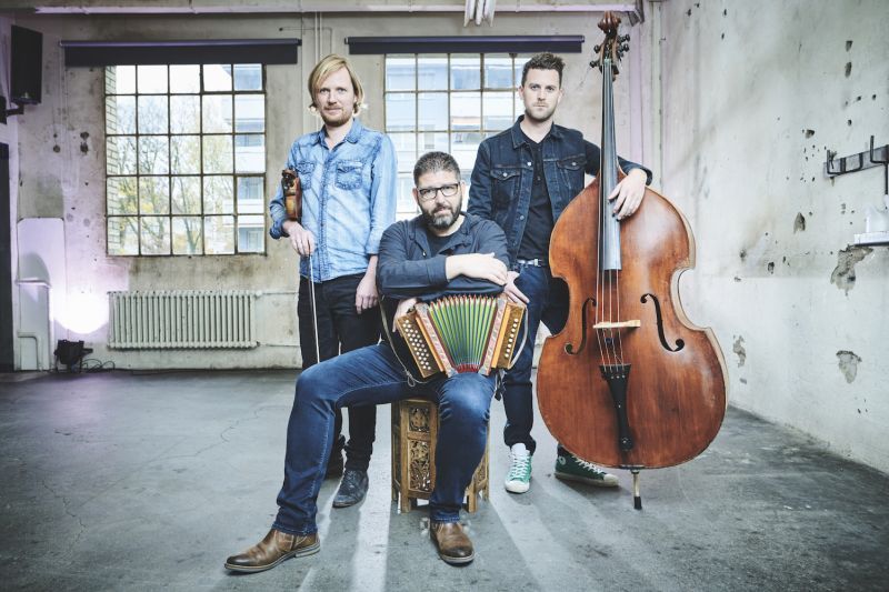 Trio Ambäck – «S´mues wies isch»