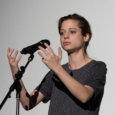 Lara Stoll, Poetry Slam - Krisengebiet 2