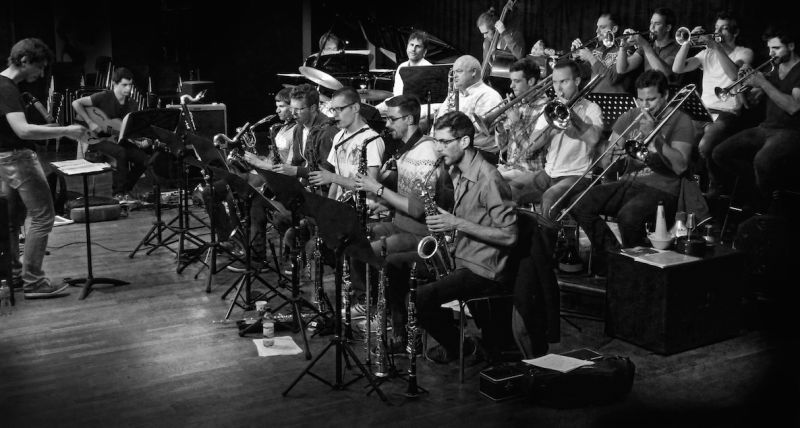 Lukas Brügger Jazz Orchestra – home and beyond