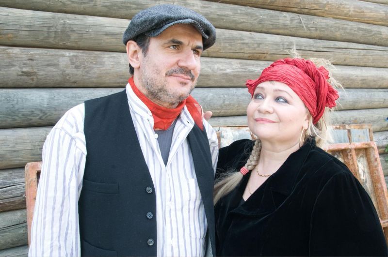 Dodo Hug & Efisio Contini