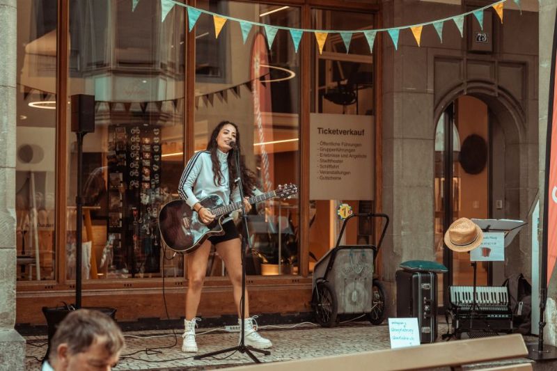 Vibes im Visitor Centre – ein First Friday Event