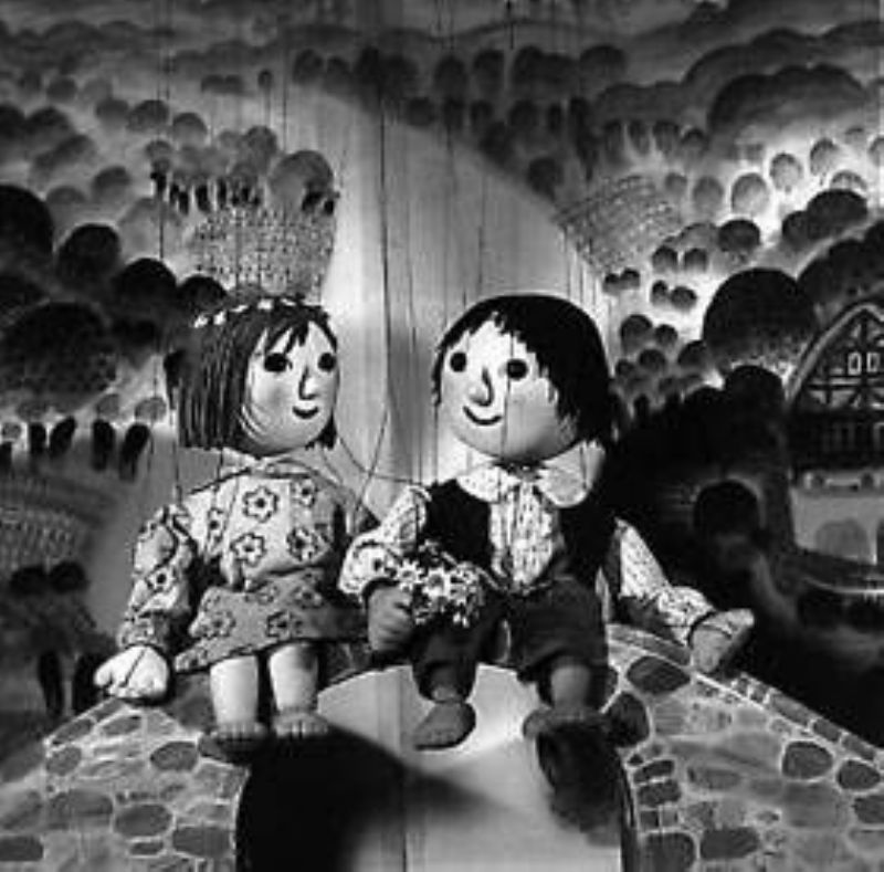 Looslis Puppentheater zeigt «Kinderbrücke»   