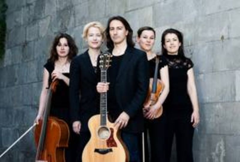 Pippo Pollina & Piccola Orchestra Altamarea