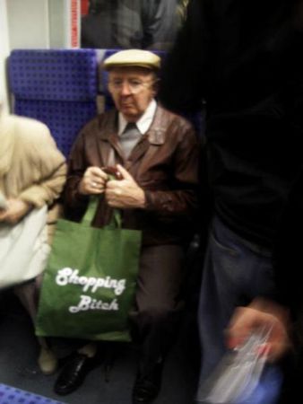 Giovedì incasinato: Schlechtenachtgeschichten Reloaded