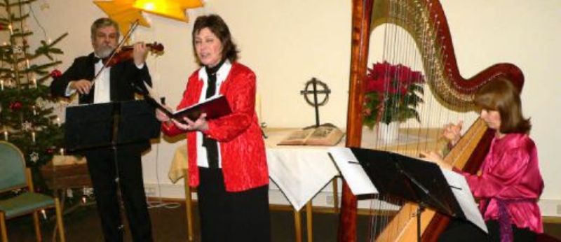 Weihnachtskonzert mit Eva Csapo Trio