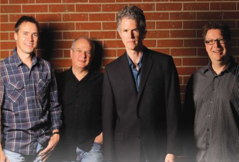 Chris Jones & The Night Drivers