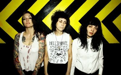 The Coathangers (USA) & Mystery Park (CH)