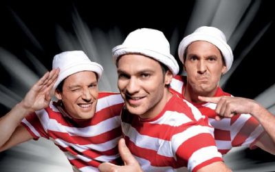 9. nordArt Theaterfestival - «Starbugs Comedy»