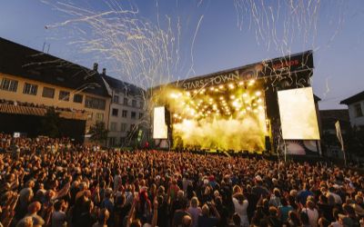 Stars in Town - Macklemore, Lo & Leduc und Gigi Malua