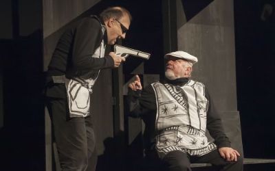 Auf eigene Faust